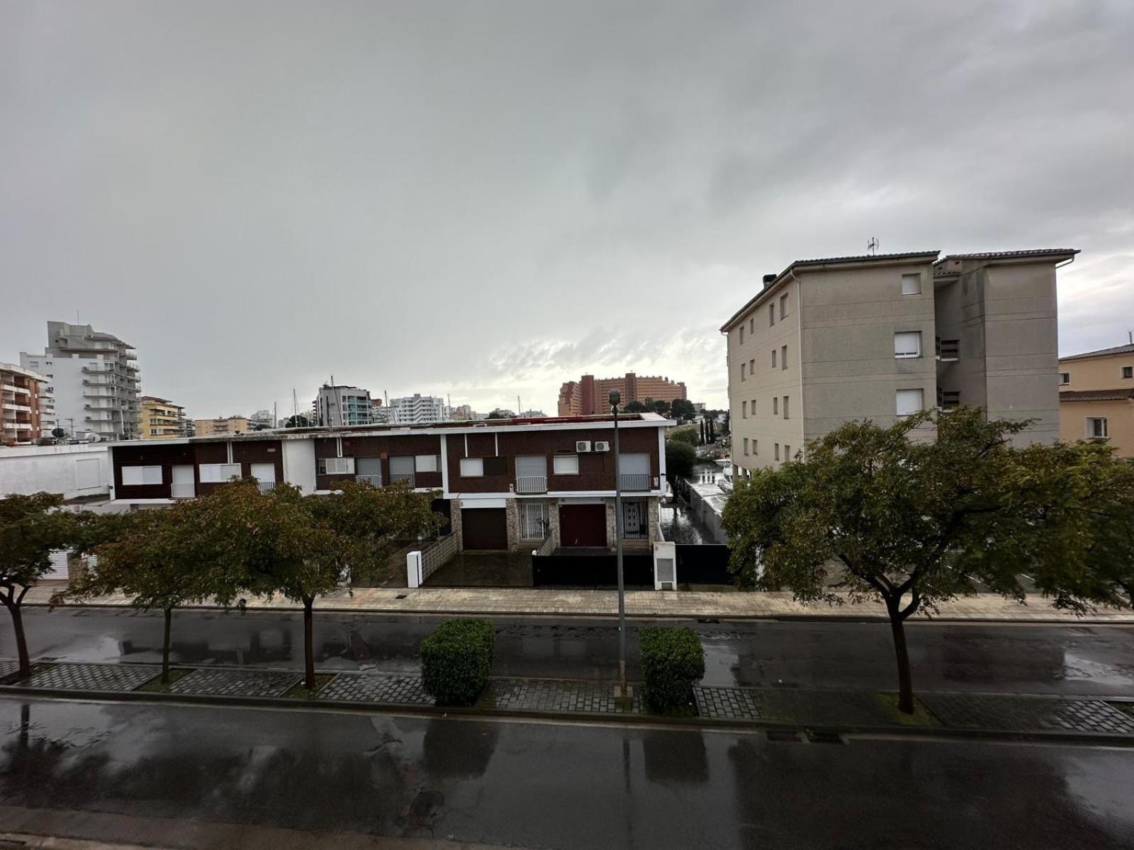 Bonito Cerca De La Playa Av-75 *